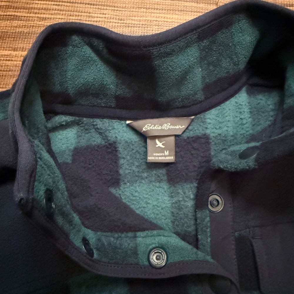 Eddie Bauer Women’s Fleece Pullover - M - Picture 3 of 7